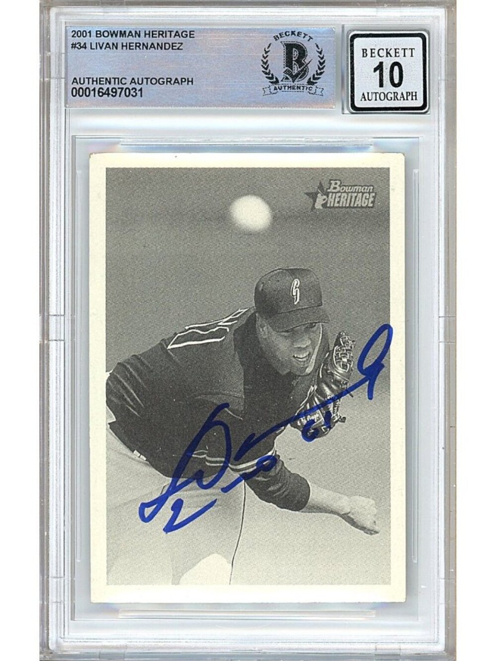 Livan Hernandez Signed 2001 Bowman Heritage #34 Giants BAS Slab BGS Auto 10 MLB